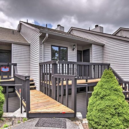 Beech Mountain Condo With Balcony, Walk To Resort! Eksteriør billede