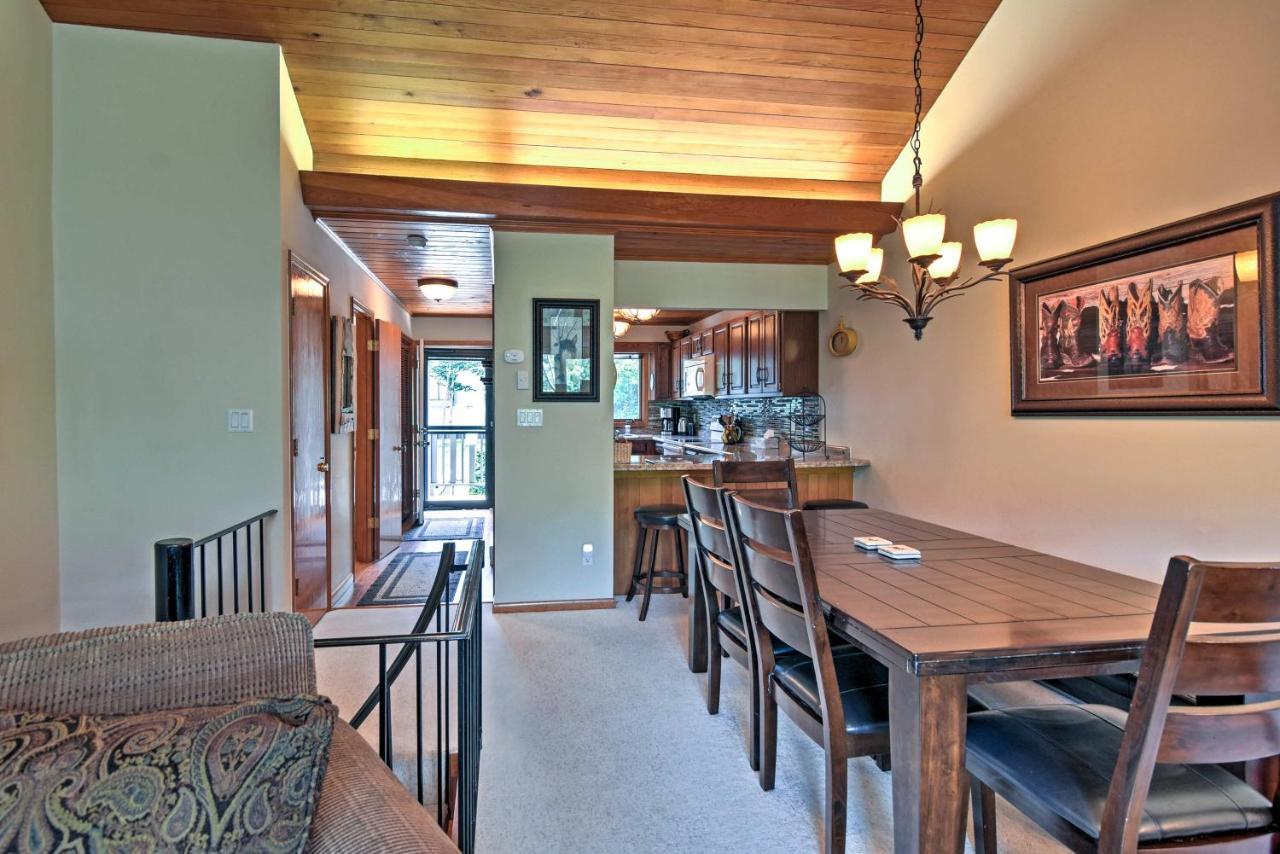 Beech Mountain Condo With Balcony, Walk To Resort! Eksteriør billede